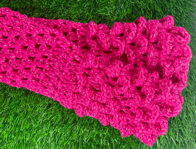 Crochet dragon scale wrist warmers.
